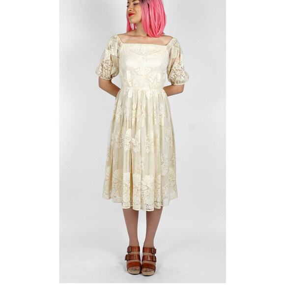 Vintage 1970s Lace Boho Dress w/ Balloon Sleeves by Lilli Diamond | Small - Picture 2 of 9